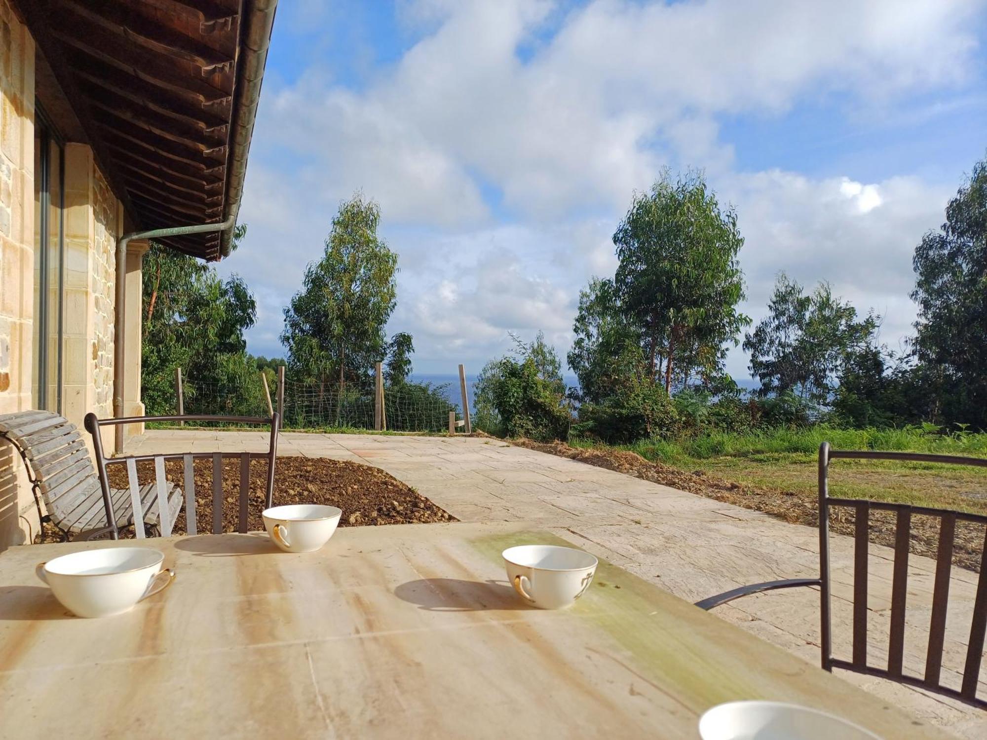 Amplio Apartamento Con Jardin En Casa Rural Haritza Con Vistas Al Mar Ea المظهر الخارجي الصورة